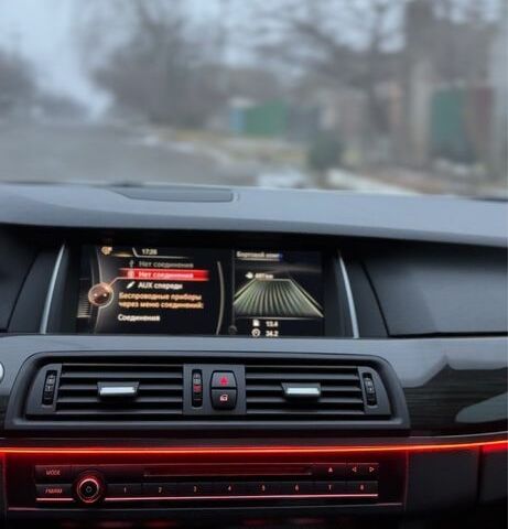 Серый БМВ 5 Серия, объемом двигателя 3 л и пробегом 129 тыс. км за 20500 $, фото 3 на Automoto.ua