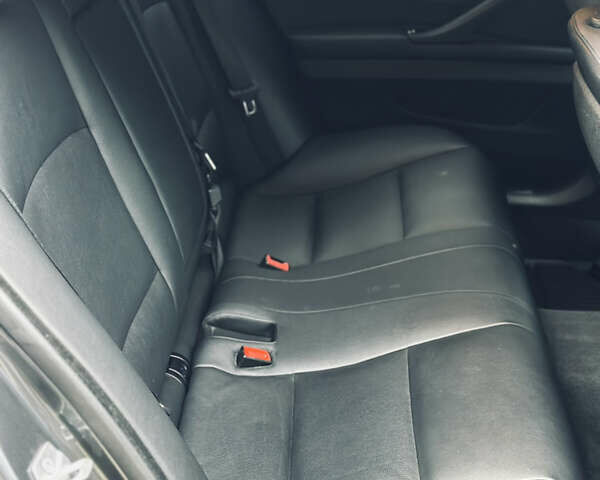 Сірий БМВ 5 Серія, об'ємом двигуна 2 л та пробігом 199 тис. км за 18500 $, фото 12 на Automoto.ua