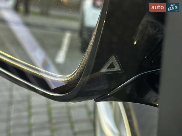 Серый БМВ 5 Серия, объемом двигателя 3 л и пробегом 65 тыс. км за 25500 $, фото 50 на Automoto.ua