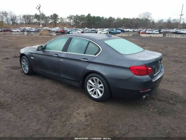 Серый БМВ 5 Серия, объемом двигателя 2 л и пробегом 234 тыс. км за 8500 $, фото 2 на Automoto.ua