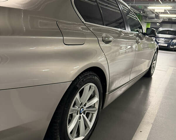 Сірий БМВ 5 Серія, об'ємом двигуна 2 л та пробігом 147 тис. км за 15500 $, фото 9 на Automoto.ua