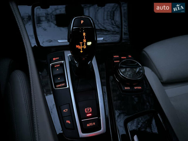 Серый БМВ 5 Серия, объемом двигателя 3 л и пробегом 65 тыс. км за 25500 $, фото 53 на Automoto.ua