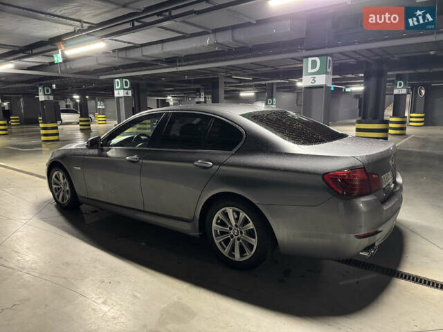 БМВ 5 Серия 2016 в Киеве на Automoto.ua Серый БМВ 5 Серия, объемом двигателя 2 л и пробегом 209 тыс. км за 16500 $, фото 9 на Automoto.ua