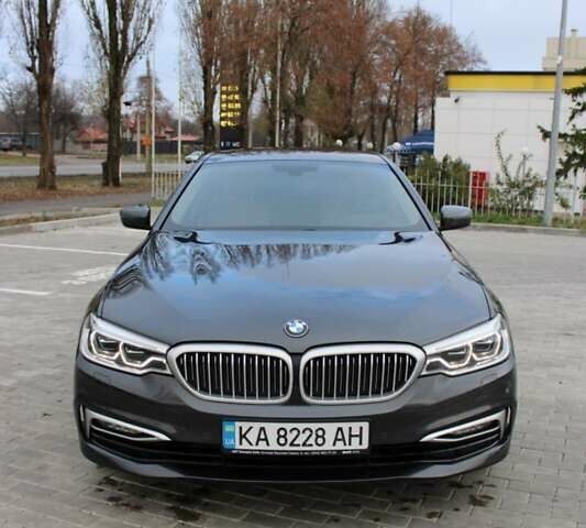 Серый БМВ 5 Серия, объемом двигателя 2.99 л и пробегом 138 тыс. км за 34500 $, фото 4 на Automoto.ua