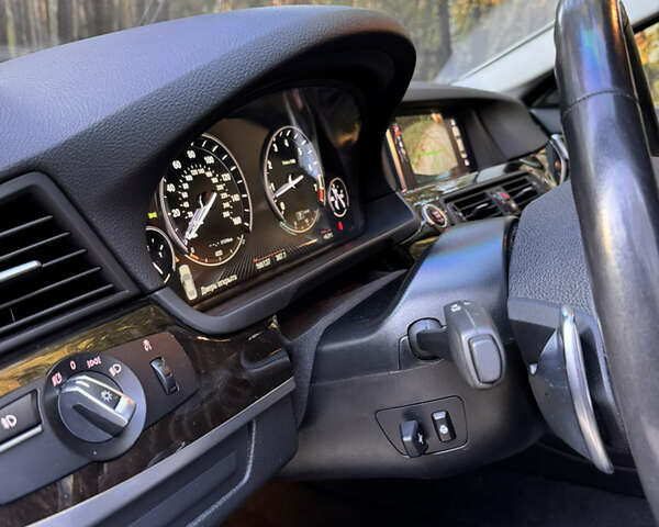 Серый БМВ 5 Серия, объемом двигателя 3 л и пробегом 177 тыс. км за 17500 $, фото 22 на Automoto.ua