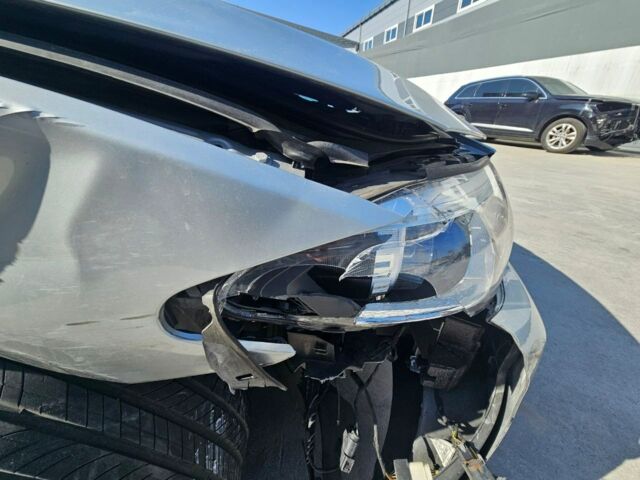 Сірий БМВ 5 Серія, об'ємом двигуна 2 л та пробігом 99 тис. км за 13600 $, фото 11 на Automoto.ua