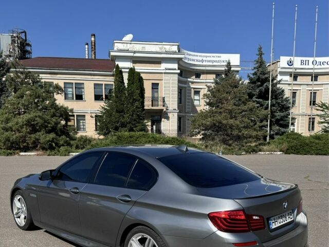 Серый БМВ 5 Серия, объемом двигателя 3 л и пробегом 161 тыс. км за 19000 $, фото 9 на Automoto.ua