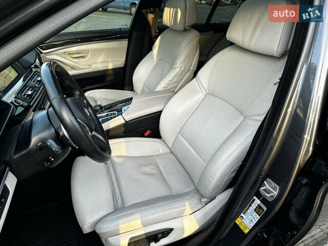 Серый БМВ 5 Серия, объемом двигателя 3 л и пробегом 65 тыс. км за 25500 $, фото 79 на Automoto.ua