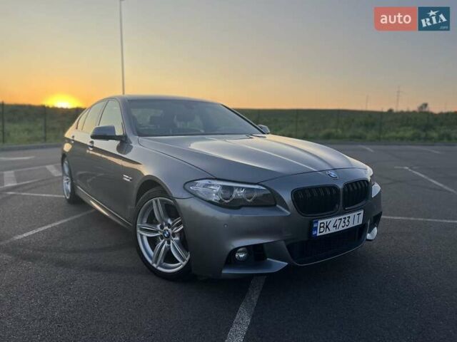 БМВ 5 Серия 2016 в Киеве на Automoto.ua Серый БМВ 5 Серия, объемом двигателя 2.98 л и пробегом 106 тыс. км за 20900 $, фото 2 на Automoto.ua