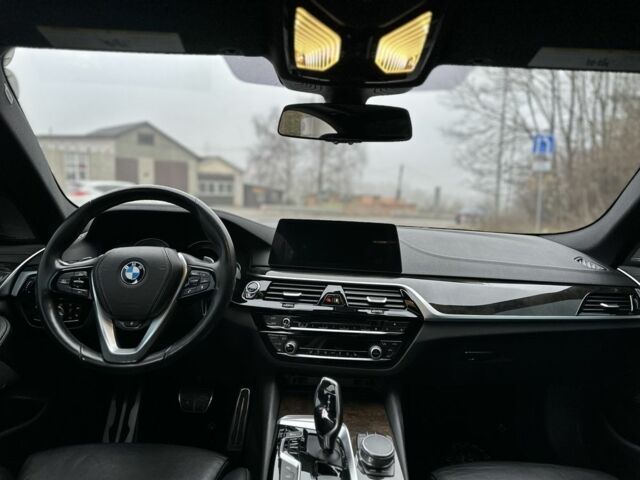 Сірий БМВ 5 Серія, об'ємом двигуна 3 л та пробігом 133 тис. км за 31700 $, фото 18 на Automoto.ua