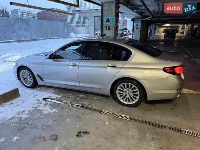 Серый БМВ 5 Серия, объемом двигателя 2.99 л и пробегом 152 тыс. км за 42500 $, фото 7 на Automoto.ua
