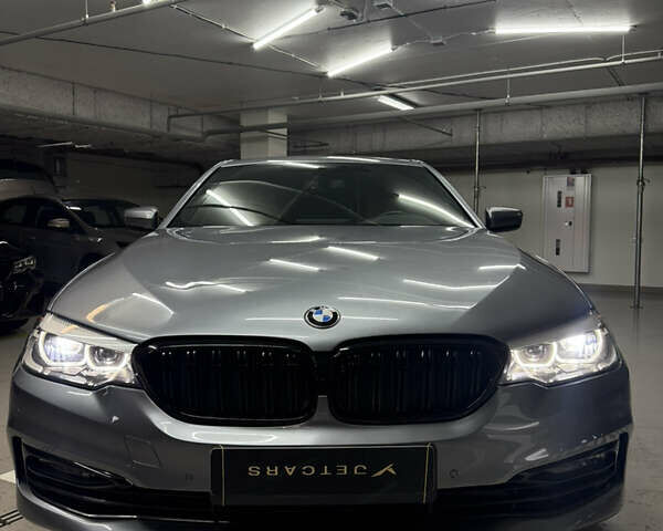 Сірий БМВ 5 Серія, об'ємом двигуна 2 л та пробігом 69 тис. км за 28500 $, фото 9 на Automoto.ua