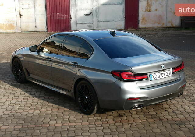 Серый БМВ 5 Серия, объемом двигателя 2 л и пробегом 181 тыс. км за 25900 $, фото 6 на Automoto.ua