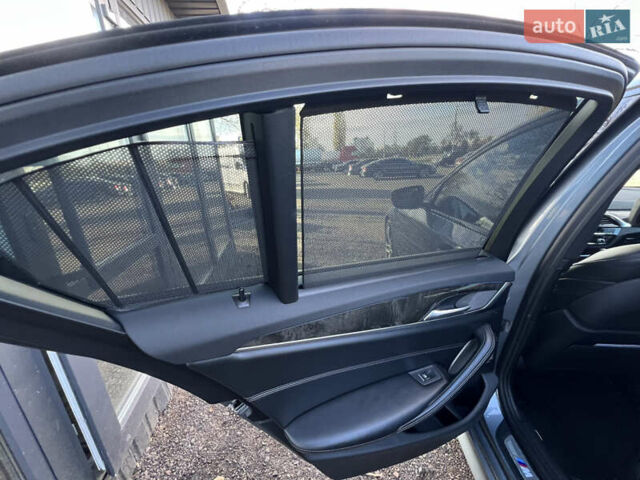 Серый БМВ 5 Серия, объемом двигателя 2.99 л и пробегом 195 тыс. км за 32300 $, фото 35 на Automoto.ua