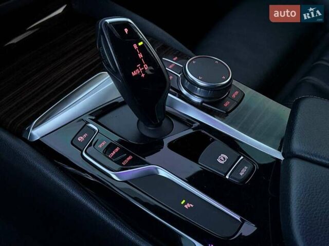 Сірий БМВ 5 Серія, об'ємом двигуна 2 л та пробігом 92 тис. км за 28500 $, фото 34 на Automoto.ua