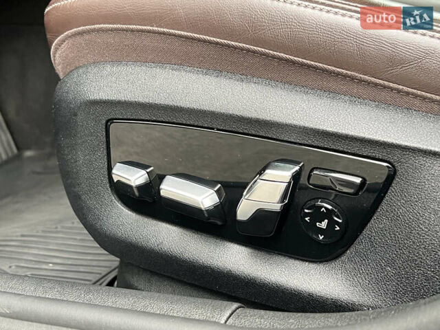 Сірий БМВ 5 Серія, об'ємом двигуна 2.99 л та пробігом 208 тис. км за 37900 $, фото 26 на Automoto.ua