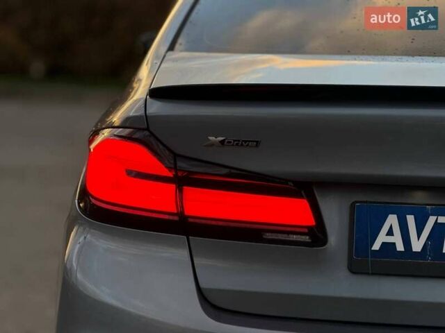 Серый БМВ 5 Серия, объемом двигателя 4.39 л и пробегом 149 тыс. км за 36800 $, фото 23 на Automoto.ua