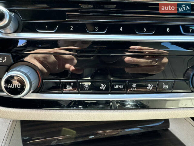 Серый БМВ 5 Серия, объемом двигателя 2 л и пробегом 100 тыс. км за 27500 $, фото 56 на Automoto.ua