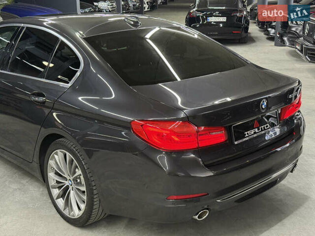 Сірий БМВ 5 Серія, об'ємом двигуна 2.99 л та пробігом 164 тис. км за 38900 $, фото 10 на Automoto.ua