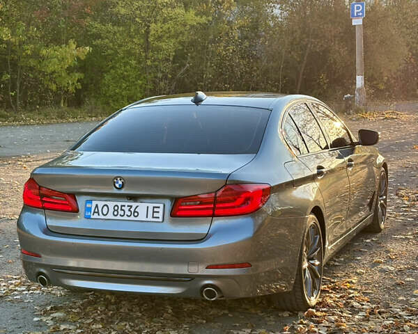 Серый БМВ 5 Серия, объемом двигателя 2 л и пробегом 298 тыс. км за 27000 $, фото 10 на Automoto.ua