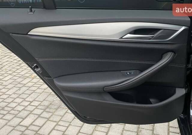 Сірий БМВ 5 Серія, об'ємом двигуна 2.99 л та пробігом 164 тис. км за 31500 $, фото 27 на Automoto.ua