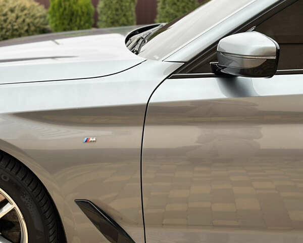 Сірий БМВ 5 Серія, об'ємом двигуна 2 л та пробігом 180 тис. км за 25999 $, фото 6 на Automoto.ua