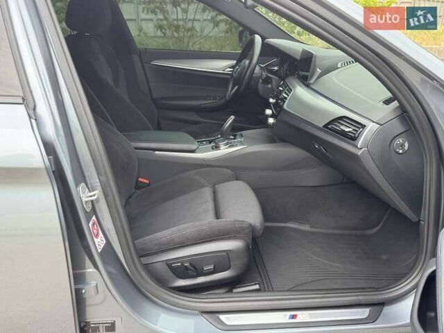 Серый БМВ 5 Серия, объемом двигателя 2 л и пробегом 118 тыс. км за 29500 $, фото 18 на Automoto.ua