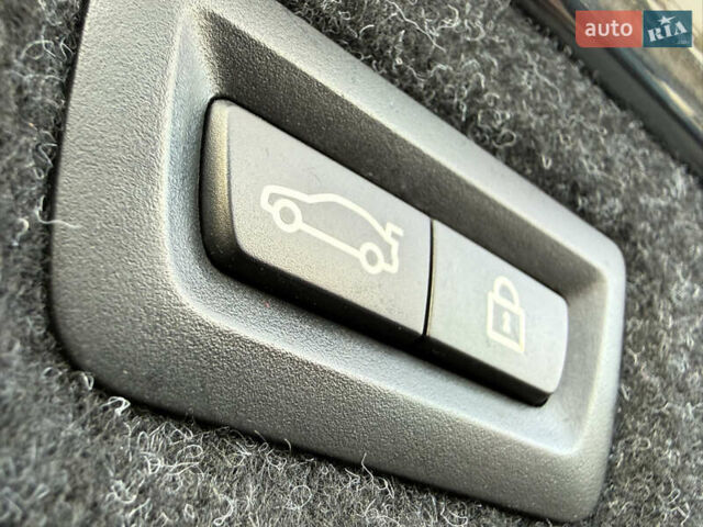 Серый БМВ 5 Серия, объемом двигателя 3 л и пробегом 254 тыс. км за 33500 $, фото 43 на Automoto.ua