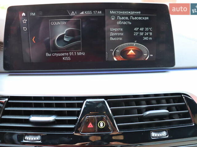 Серый БМВ 5 Серия, объемом двигателя 2.99 л и пробегом 152 тыс. км за 42900 $, фото 27 на Automoto.ua