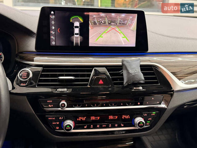 Серый БМВ 5 Серия, объемом двигателя 2 л и пробегом 131 тыс. км за 24000 $, фото 25 на Automoto.ua