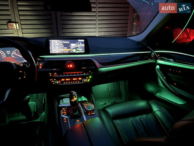 Сірий БМВ 5 Серія, об'ємом двигуна 2.99 л та пробігом 208 тис. км за 37900 $, фото 43 на Automoto.ua