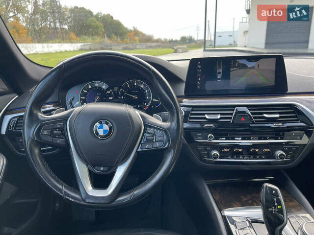 Серый БМВ 5 Серия, объемом двигателя 2 л и пробегом 196 тыс. км за 21999 $, фото 26 на Automoto.ua