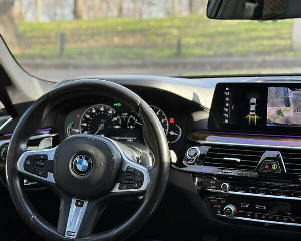 Сірий БМВ 5 Серія, об'ємом двигуна 2 л та пробігом 125 тис. км за 25999 $, фото 15 на Automoto.ua