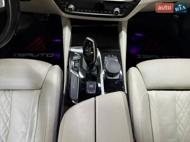 Сірий БМВ 5 Серія, об'ємом двигуна 4.39 л та пробігом 102 тис. км за 35900 $, фото 25 на Automoto.ua