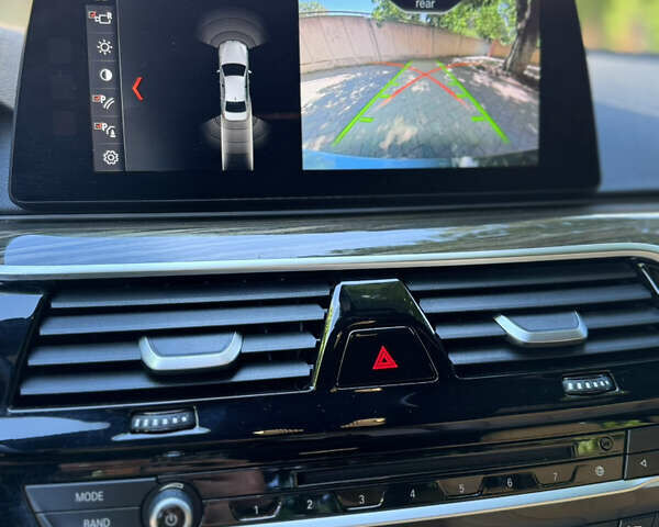 Серый БМВ 5 Серия, объемом двигателя 2 л и пробегом 194 тыс. км за 24900 $, фото 24 на Automoto.ua