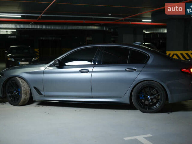 Серый БМВ 5 Серия, объемом двигателя 3 л и пробегом 150 тыс. км за 37500 $, фото 5 на Automoto.ua