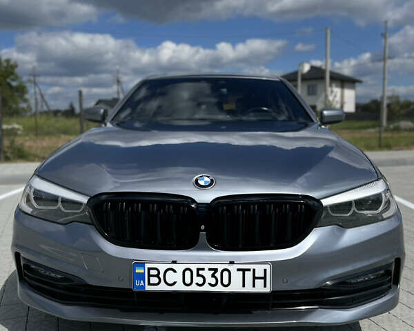 Серый БМВ 5 Серия, объемом двигателя 2 л и пробегом 171 тыс. км за 23900 $, фото 7 на Automoto.ua