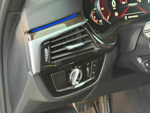 Серый БМВ 5 Серия, объемом двигателя 4.4 л и пробегом 149 тыс. км за 36800 $, фото 18 на Automoto.ua