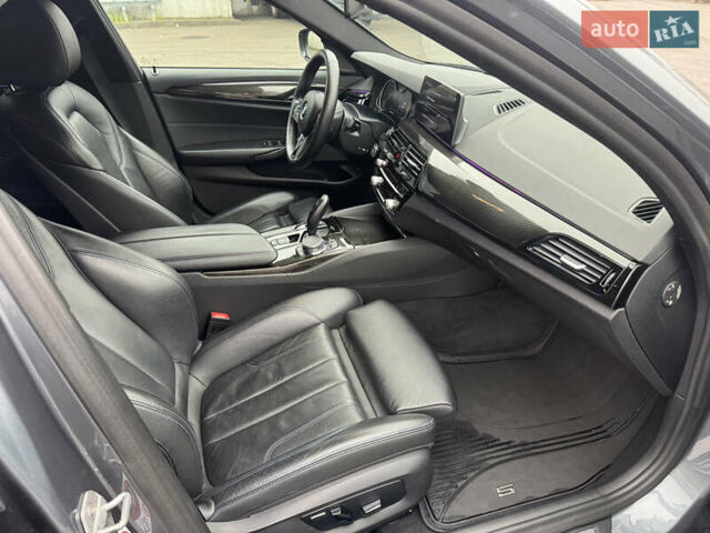 Сірий БМВ 5 Серія, об'ємом двигуна 3 л та пробігом 141 тис. км за 29999 $, фото 18 на Automoto.ua