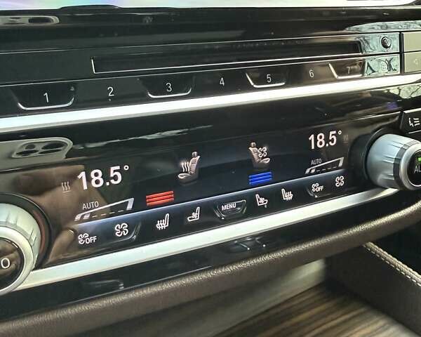 Сірий БМВ 5 Серія, об'ємом двигуна 2 л та пробігом 55 тис. км за 31200 $, фото 34 на Automoto.ua