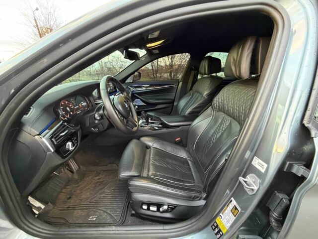 Серый БМВ 5 Серия, объемом двигателя 4.4 л и пробегом 149 тыс. км за 36800 $, фото 10 на Automoto.ua