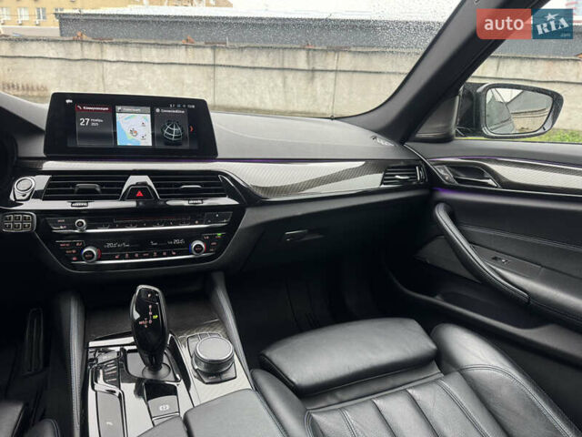 Сірий БМВ 5 Серія, об'ємом двигуна 3 л та пробігом 141 тис. км за 29999 $, фото 38 на Automoto.ua