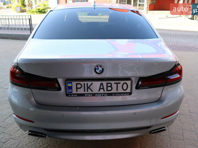 Серый БМВ 5 Серия, объемом двигателя 2.99 л и пробегом 152 тыс. км за 42900 $, фото 10 на Automoto.ua