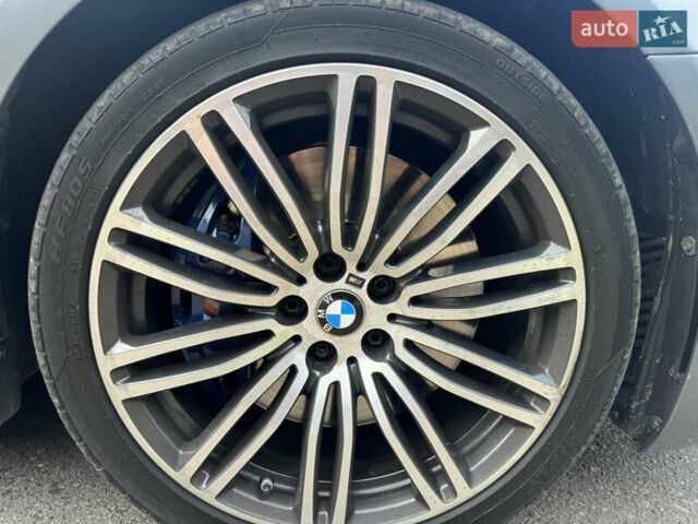 Сірий БМВ 5 Серія, об'ємом двигуна 3 л та пробігом 170 тис. км за 31899 $, фото 21 на Automoto.ua