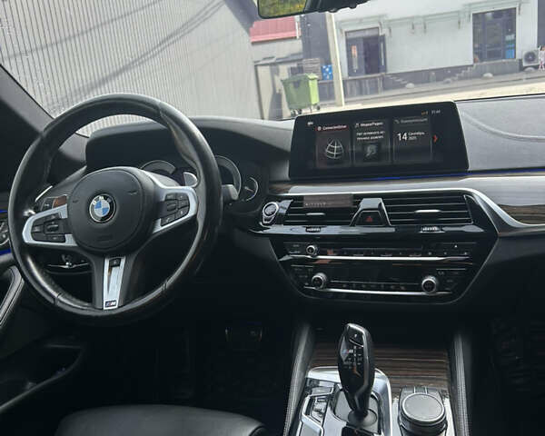 Сірий БМВ 5 Серія, об'ємом двигуна 2 л та пробігом 118 тис. км за 24999 $, фото 16 на Automoto.ua