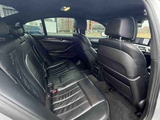 Серый БМВ 5 Серия, объемом двигателя 2 л и пробегом 171 тыс. км за 23000 $, фото 11 на Automoto.ua