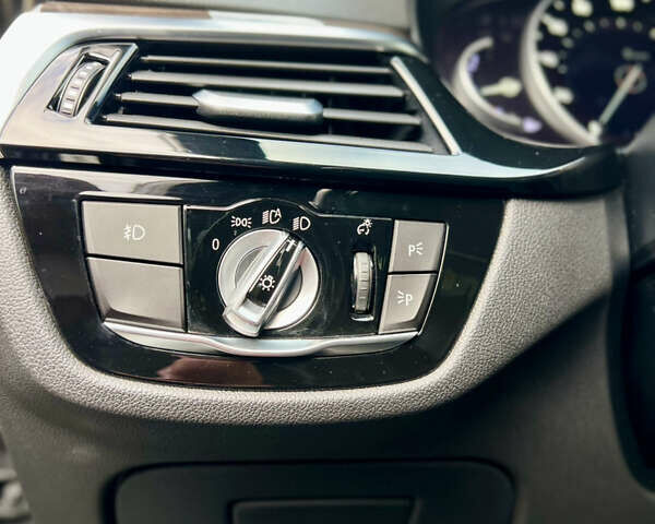 Сірий БМВ 5 Серія, об'ємом двигуна 2 л та пробігом 158 тис. км за 24500 $, фото 16 на Automoto.ua