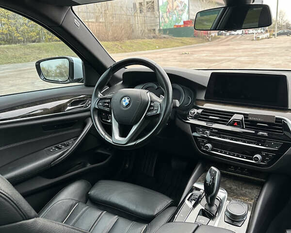 Сірий БМВ 5 Серія, об'ємом двигуна 2 л та пробігом 206 тис. км за 24000 $, фото 9 на Automoto.ua