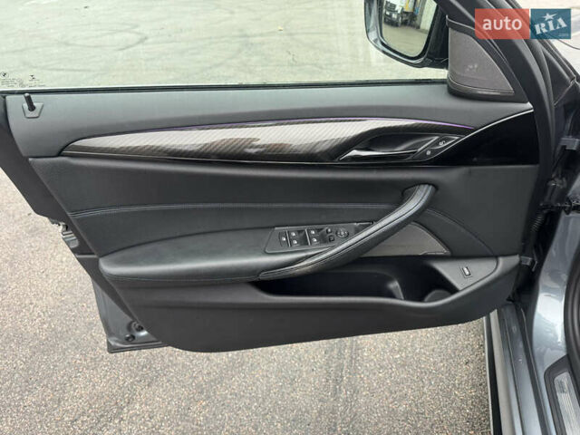 Сірий БМВ 5 Серія, об'ємом двигуна 3 л та пробігом 141 тис. км за 29999 $, фото 33 на Automoto.ua