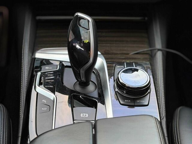 Серый БМВ 5 Серия, объемом двигателя 4.4 л и пробегом 149 тыс. км за 36800 $, фото 14 на Automoto.ua